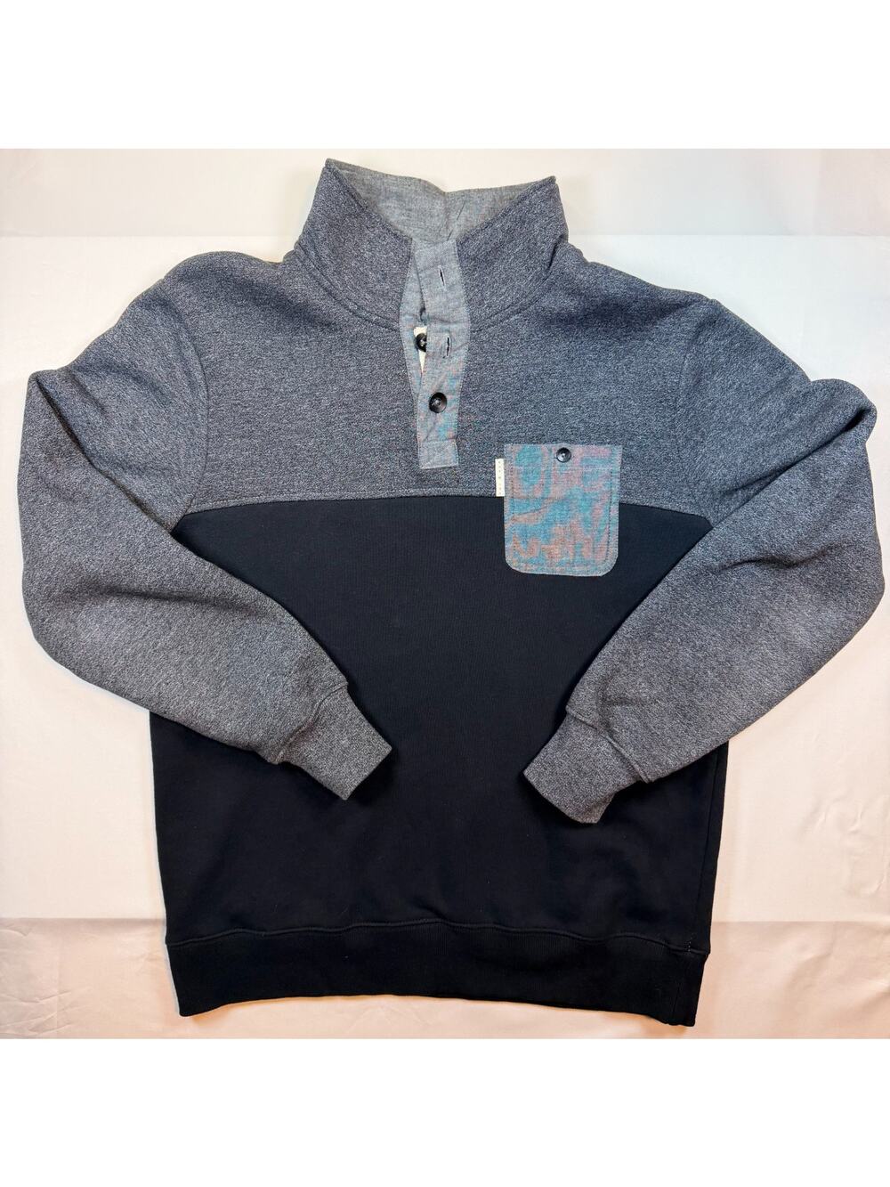 Marc Ecko Men's Gray 1/4 Snap Pullover